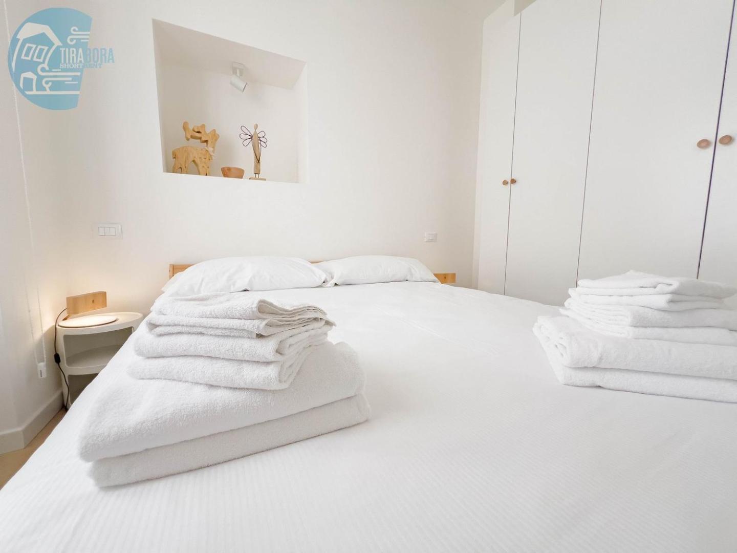 Corridoni 2B Tirabora Short Rent Apartman Trieszt Kültér fotó