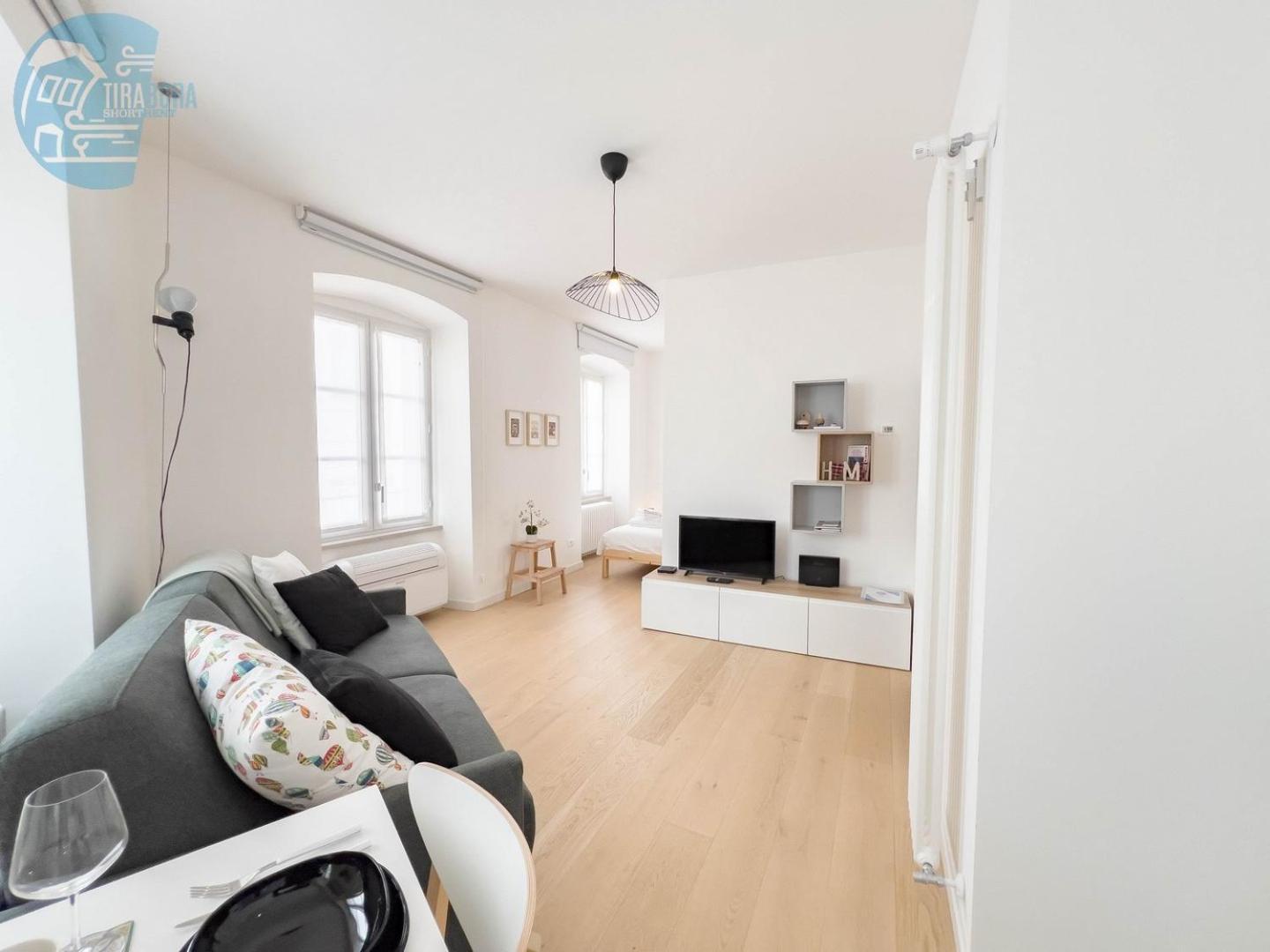 Corridoni 2B Tirabora Short Rent Apartman Trieszt Kültér fotó